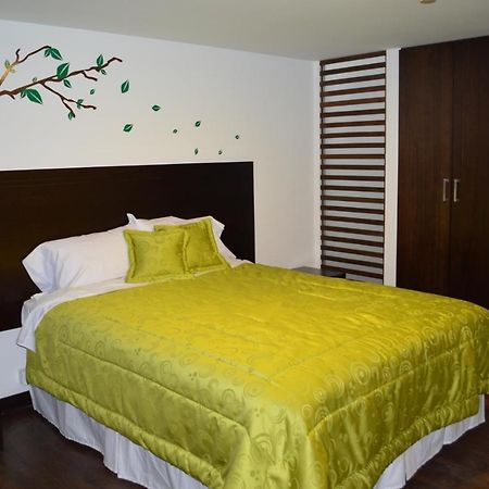Hostal Delia Victoria กูเอ็งกา ภายนอก รูปภาพ